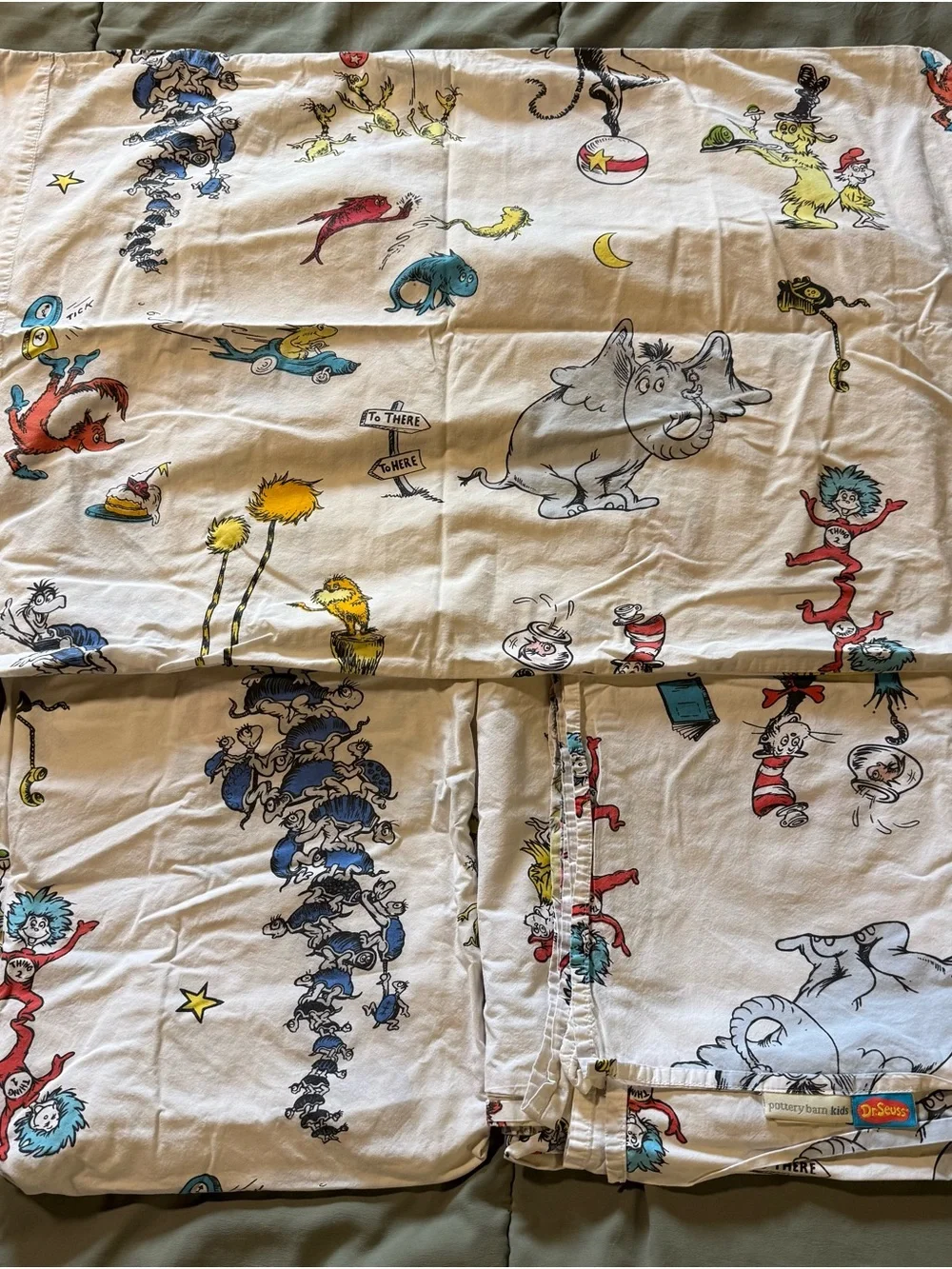 Pottery Barn Dr. Seuss Illustrated White Cotton sheet Set - Kids Twin Bedding